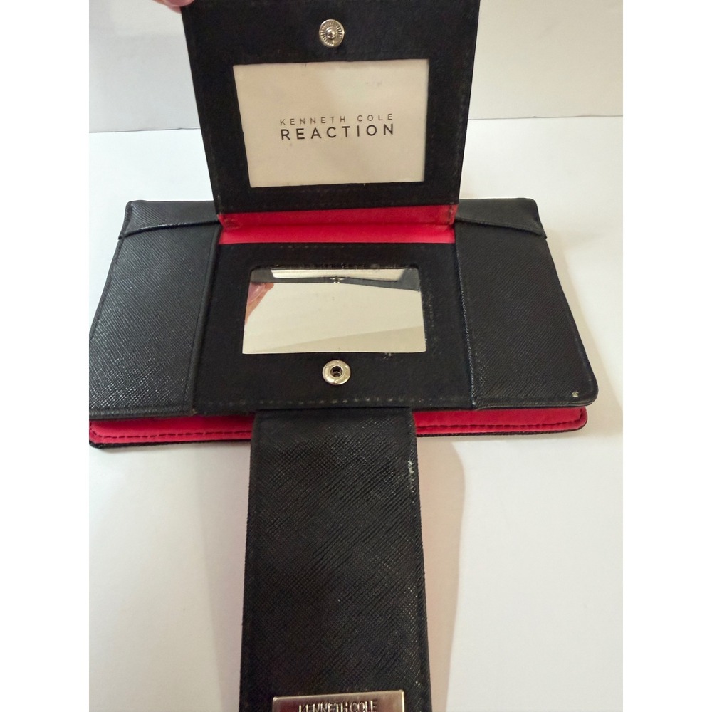 Kenneth Cole Reaction Black Saffiano Bifold Wallet Red Interior with Mirror - Picture 3 of 6